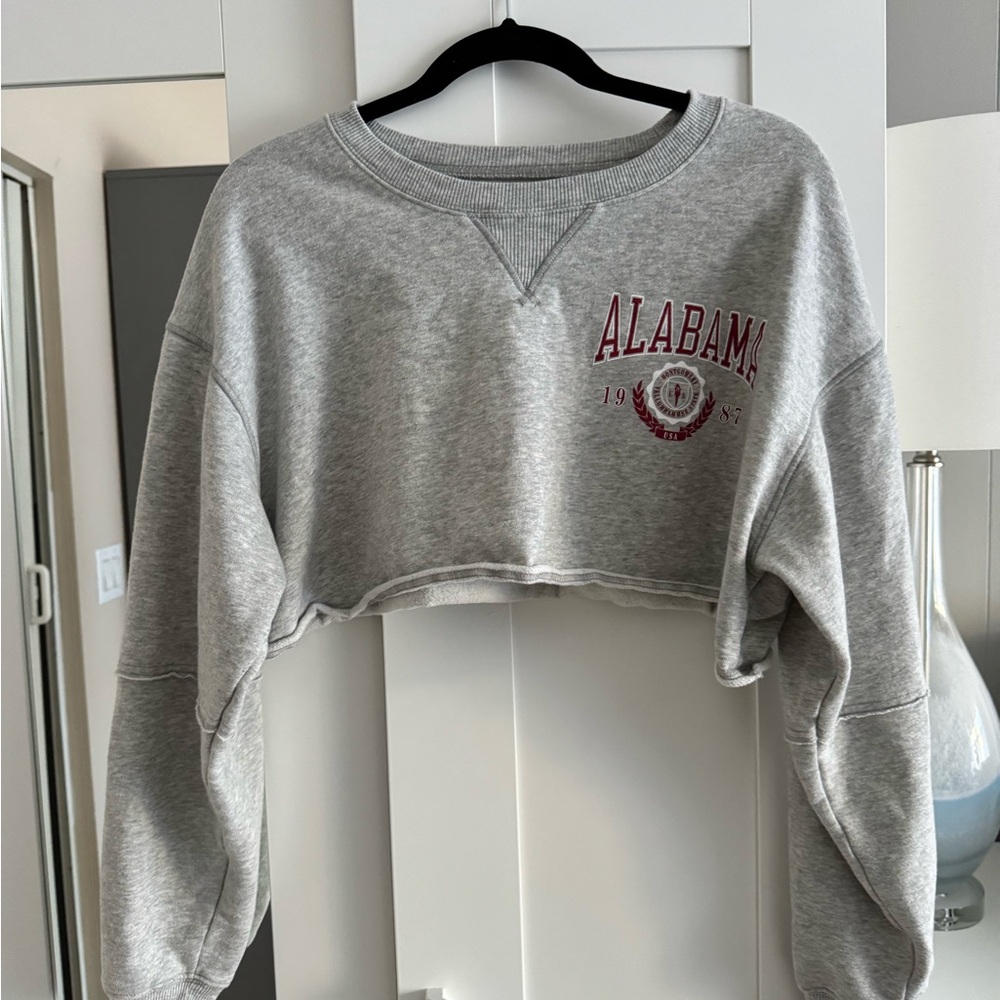 Aeropostale Gray Alabama Women's Cropped Crew Neck Sweater